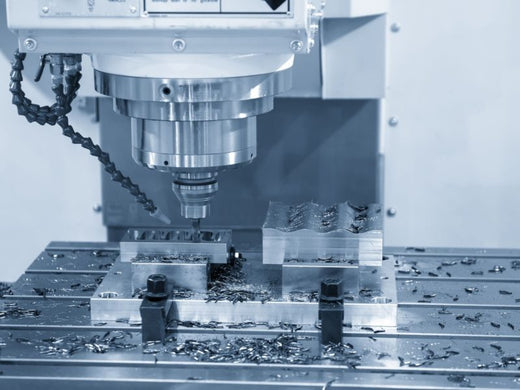 ¿Qué es y cómo funciona un centro mecanizado CNC?