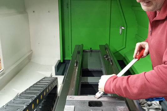 Cómo rectificar la bancada de un torno paralelo