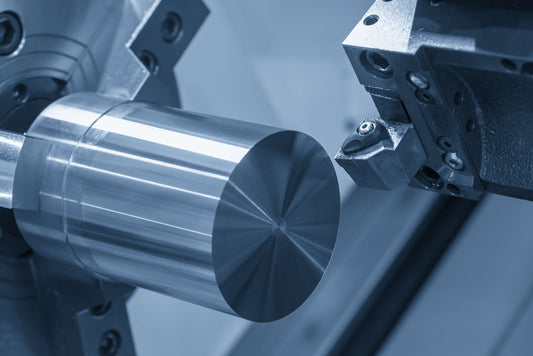 ¿Qué herramientas de corte se utilizan en el torno paralelo?